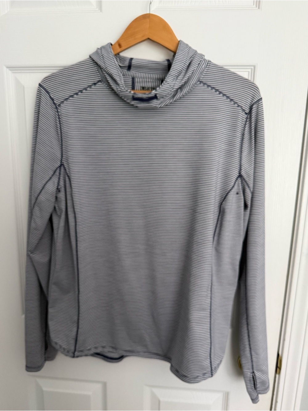 Duluth Trading Co womens  Striped Hoodie - Navy/White